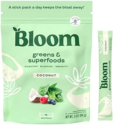 Bloom Nutrition Green Superfood Stick Packs | Super Greens Powder Juice & Smoothie Mix | Complete Whole Foods, Organic Spirulina and Chlorella, Probiotics, Digestive Enzymes, & Antioxidants (Coconut)